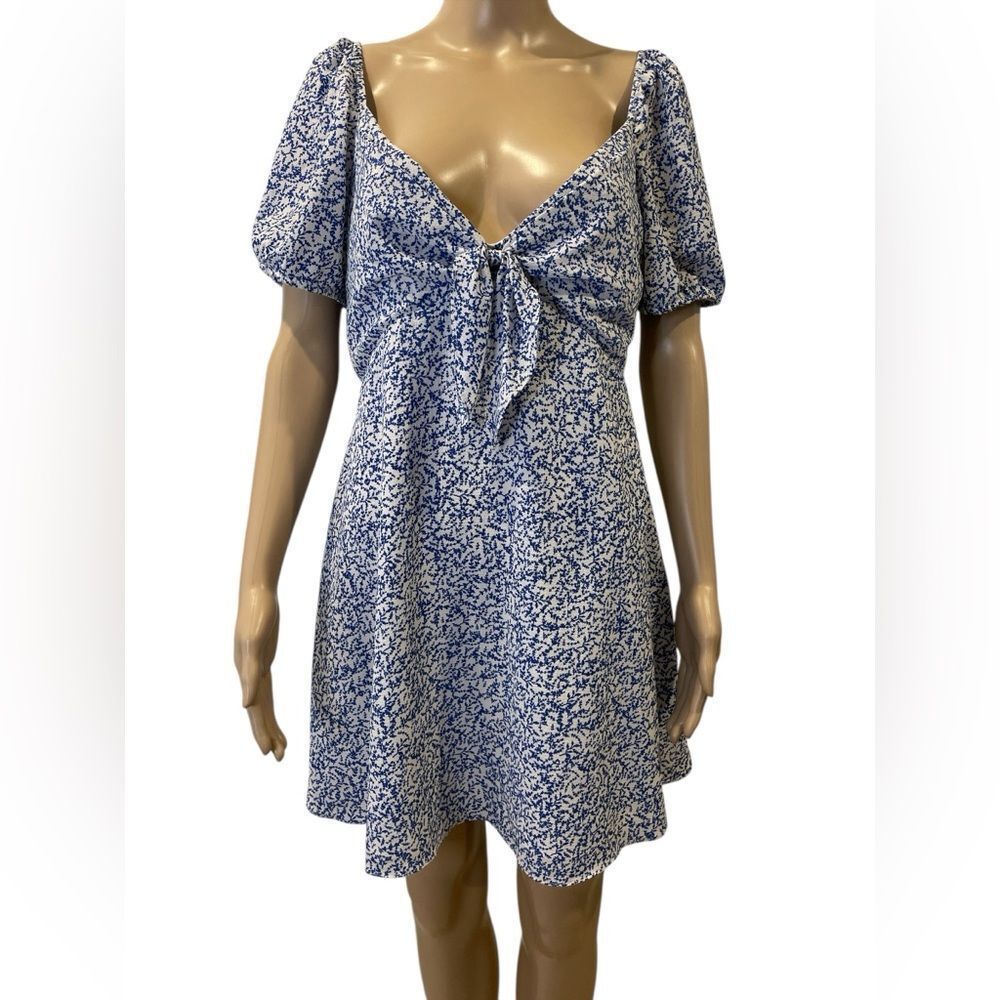 Gianni Bini Blue and White Floral Dress size 10